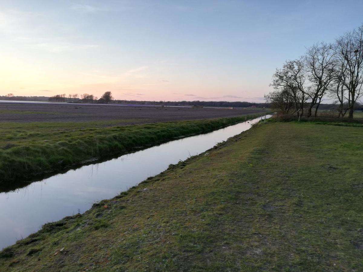 Cottage Egmond-Binnen Met Besloten Tuin Exterior foto