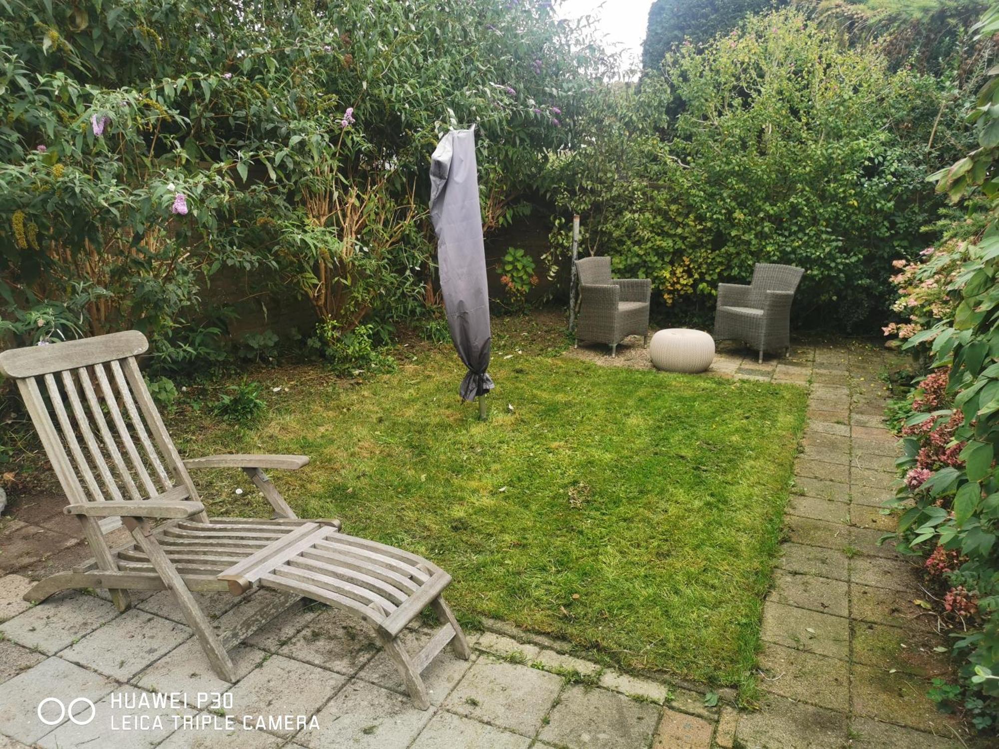 Cottage Egmond-Binnen Met Besloten Tuin Exterior foto
