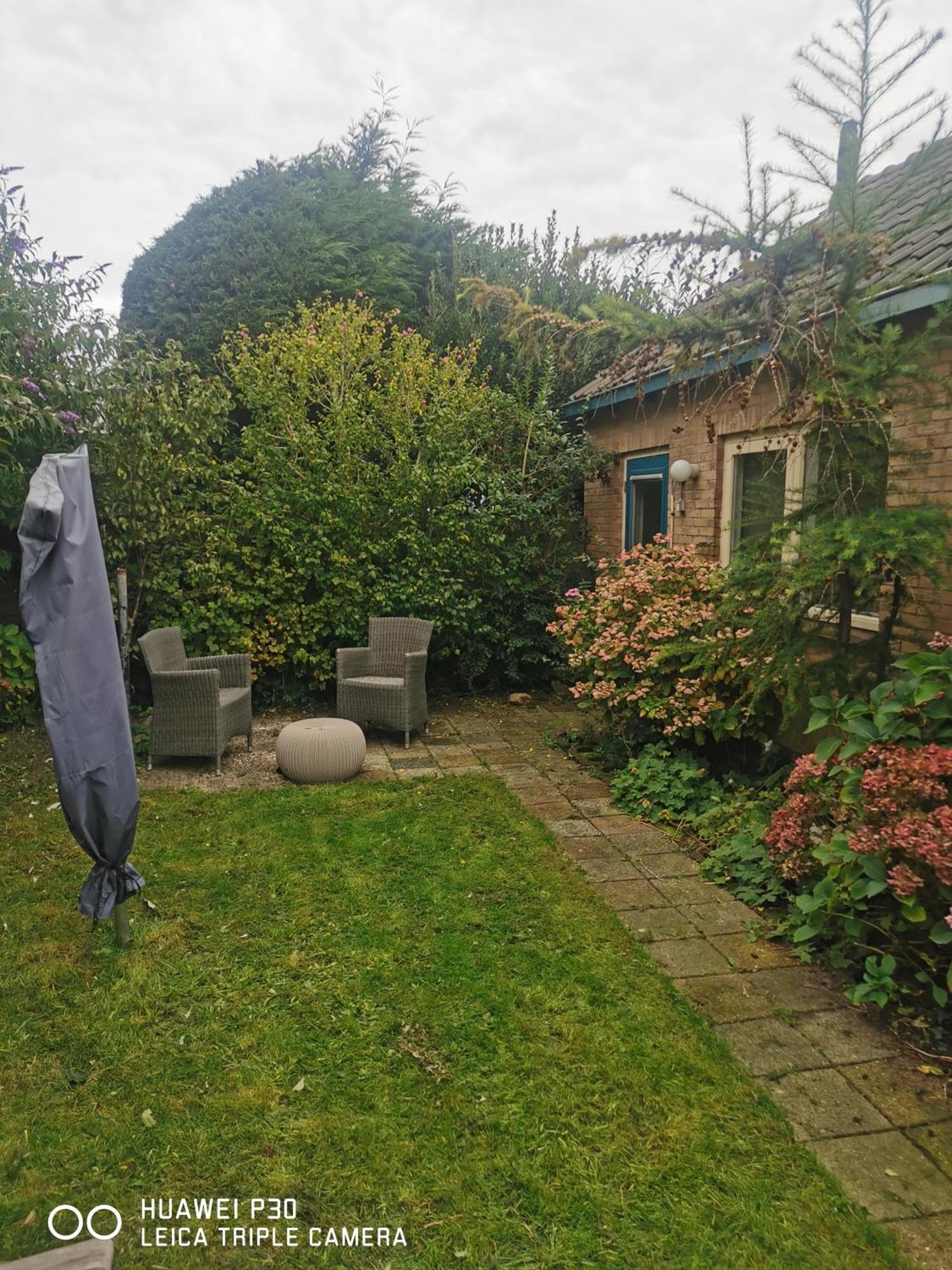 Cottage Egmond-Binnen Met Besloten Tuin Exterior foto